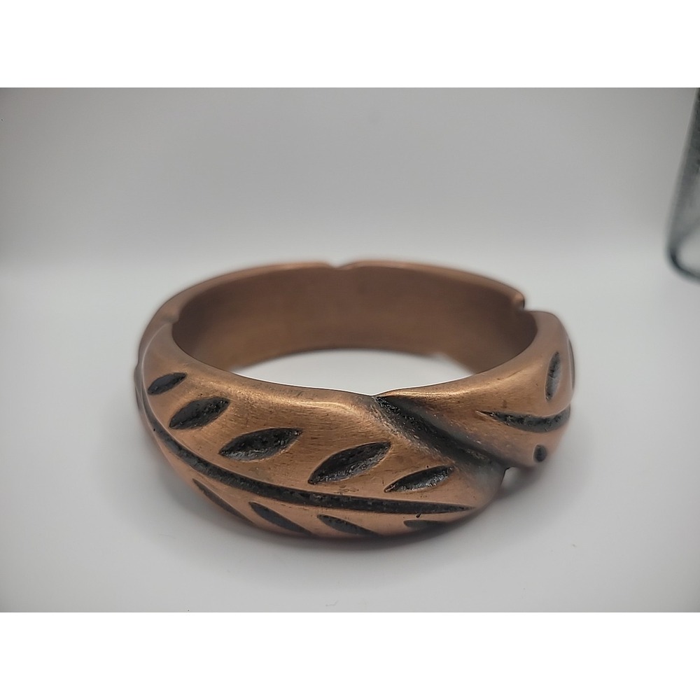 Vintage Antique Bronze Tone Bangle Bracelet Black Enamel Botanical Leaf 9.5 In